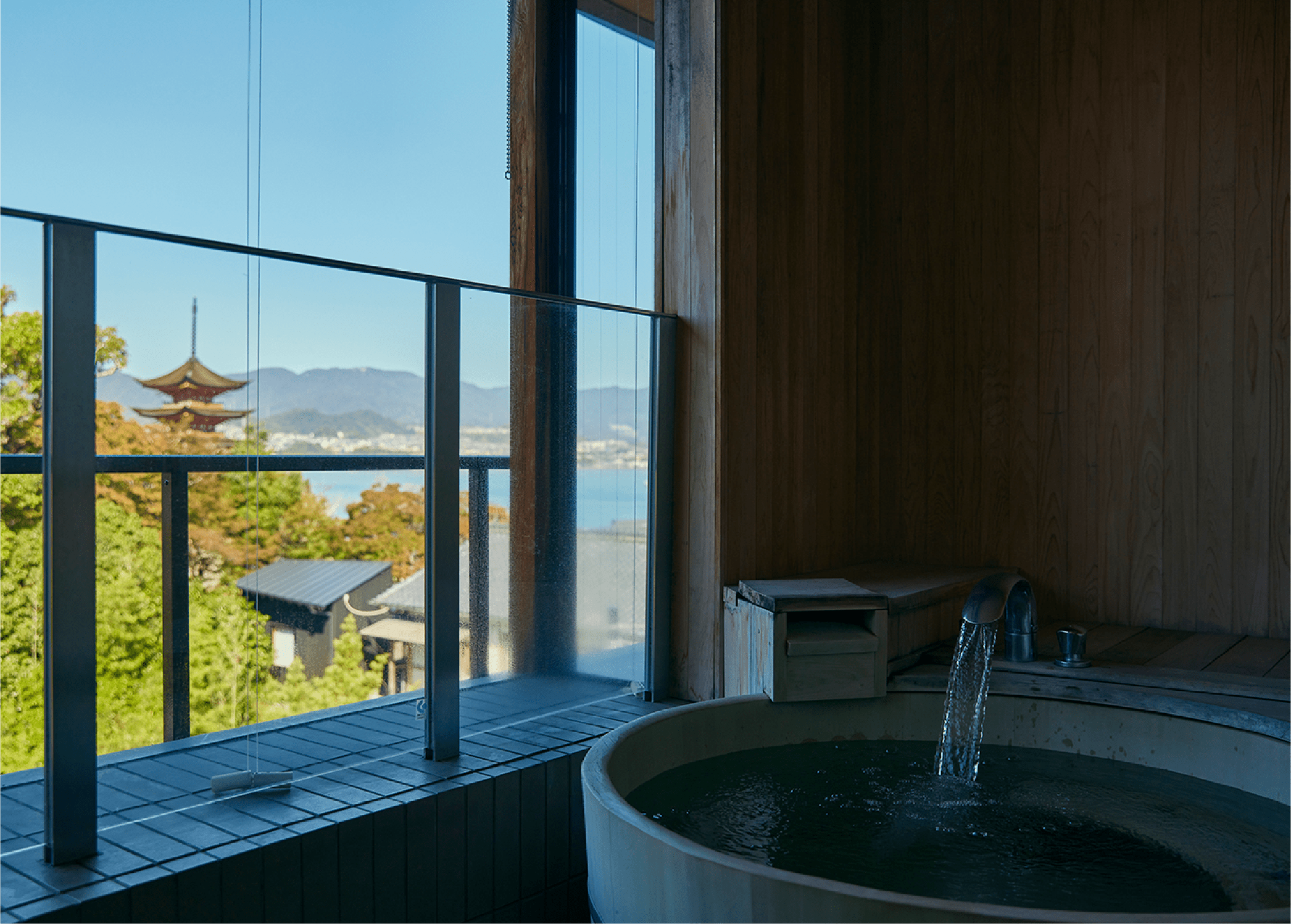 Rooms with Open-Air Baths